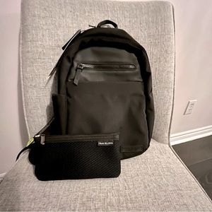 ✨BNWT METRO Travelon Sling Bag✨